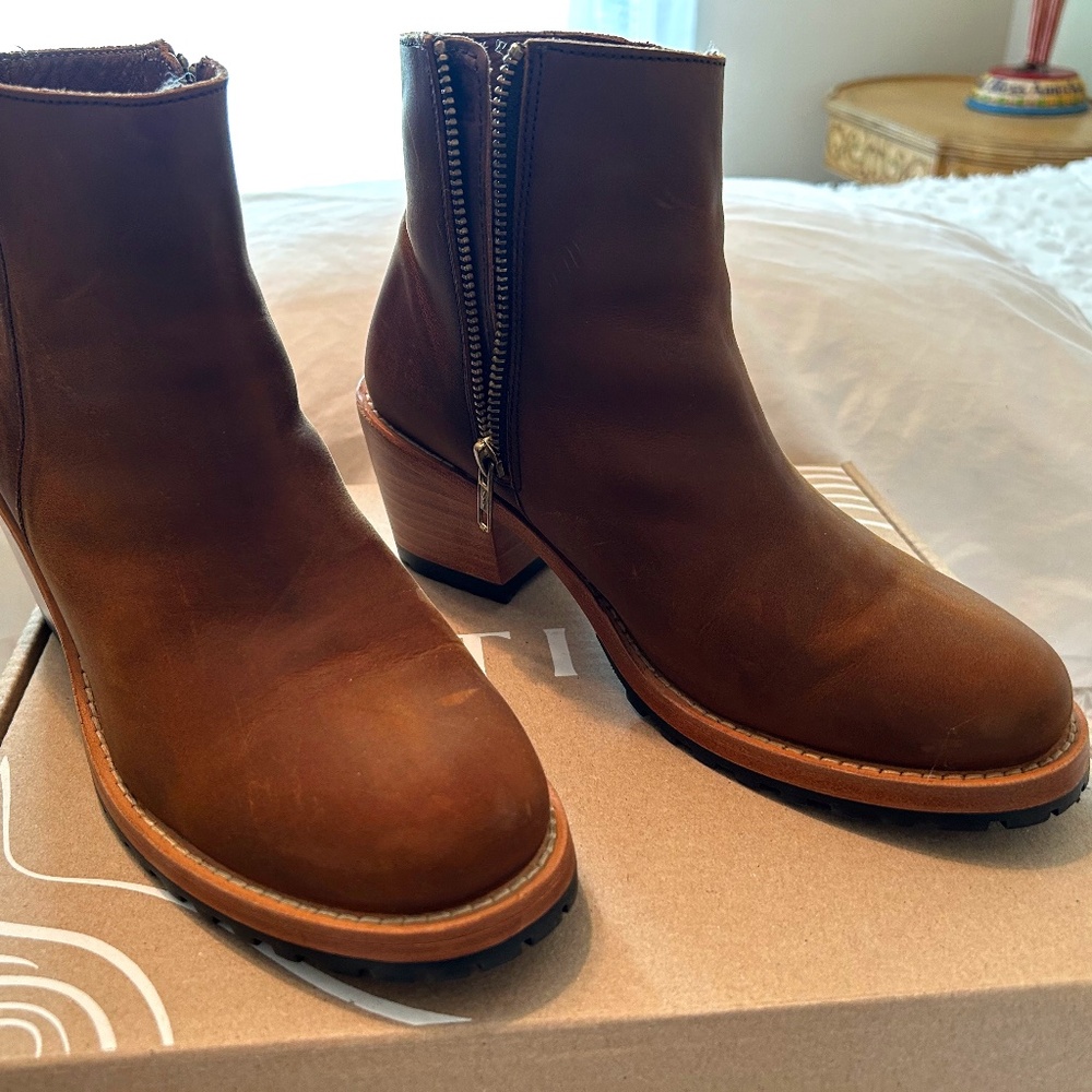 Portland Leather Goods Ankle Booties